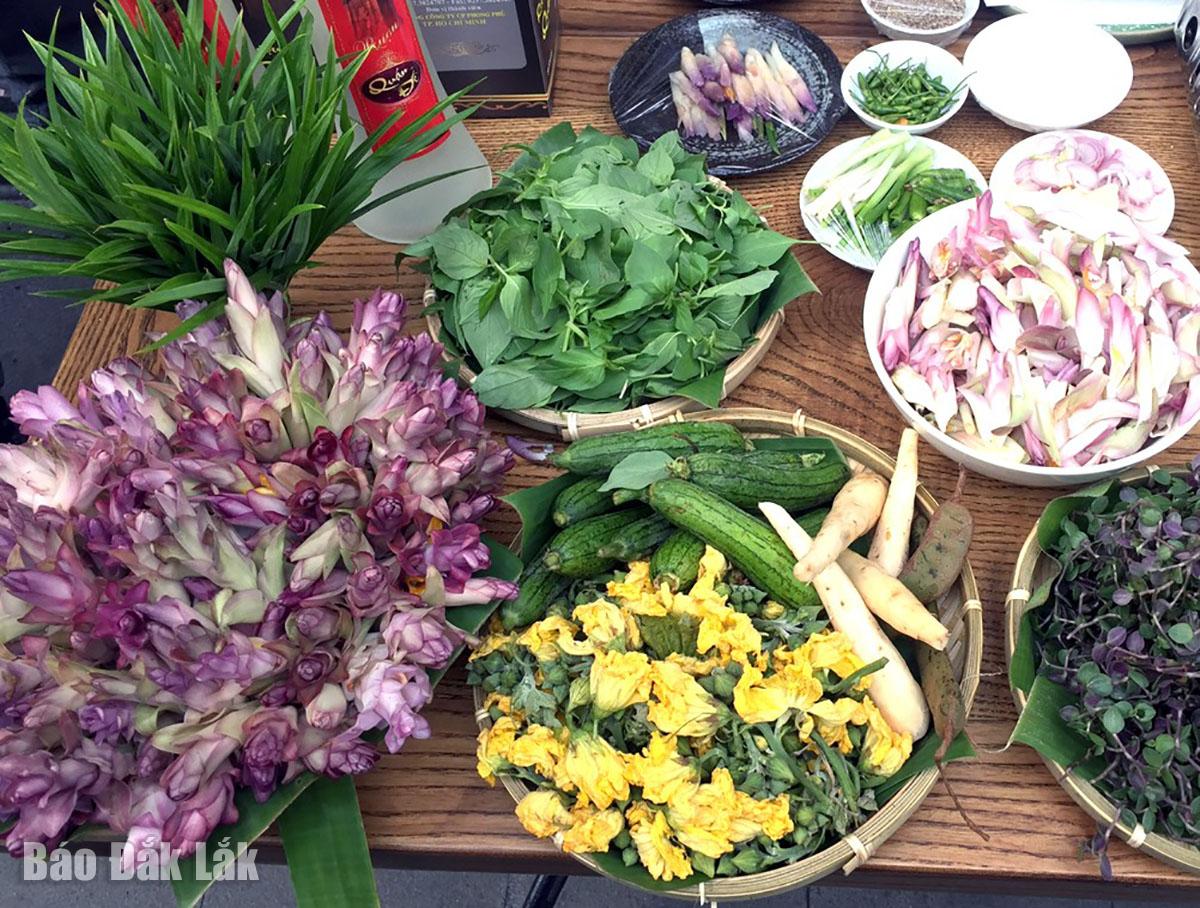 Bông giờ... “quơ” Nẫu!