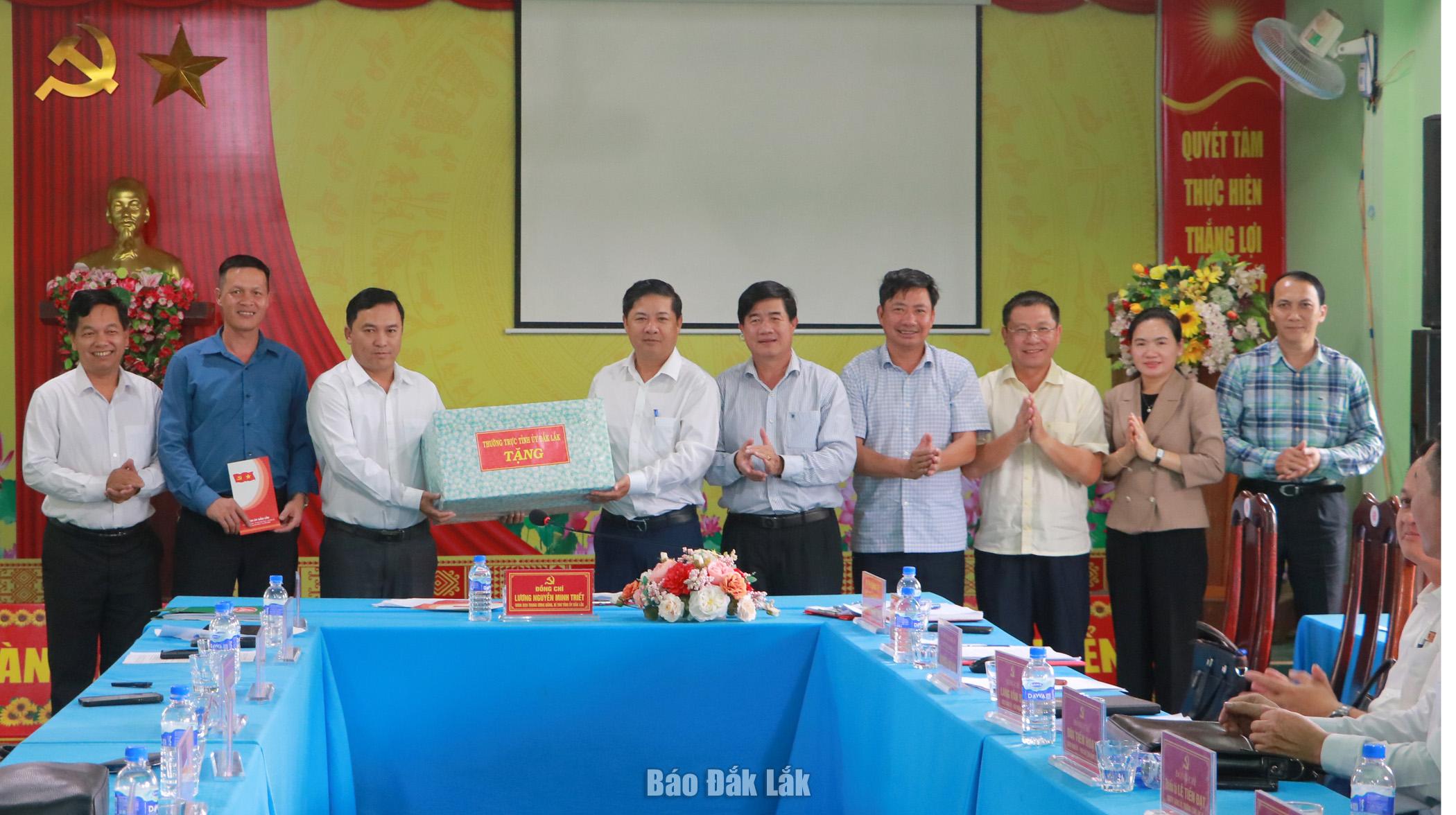 Thay đổi tư duy, tầm nhìn, tạo động lực phát triển vùng biên