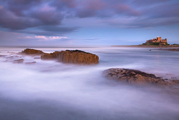 Chạng vạng ở lâu đài Bamburgh, Northumberland - Lee Rudland