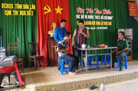 Phần thi tiểu phẩm của Đoàn cơ sở Quân sự huyện Cư M'gar tại Hội thi.