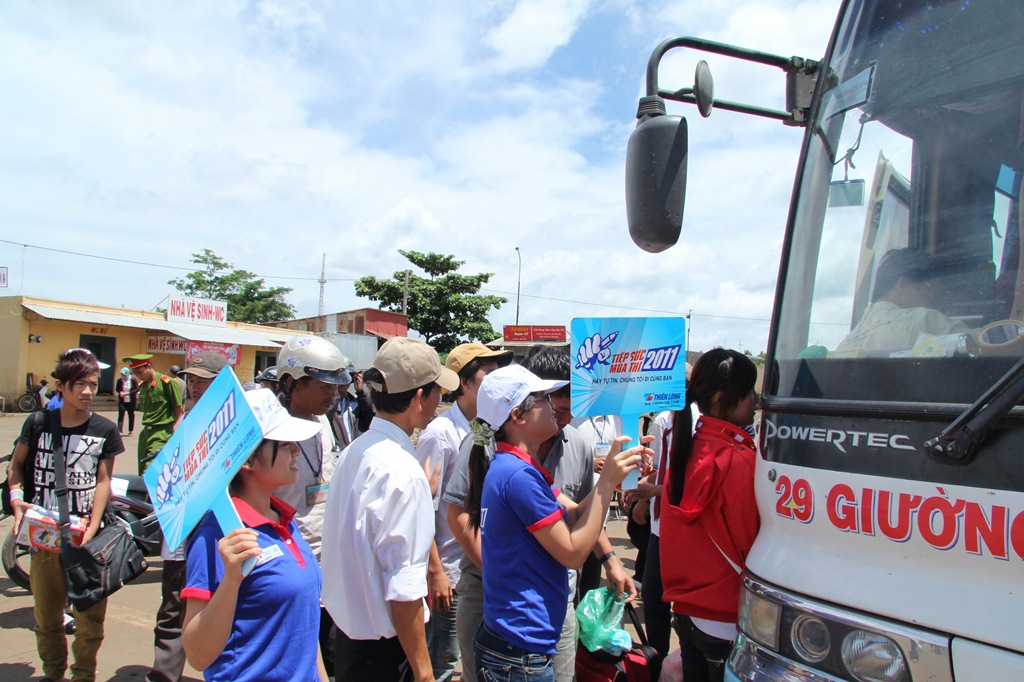 cạnh tranh lành mạnh với các bác tài