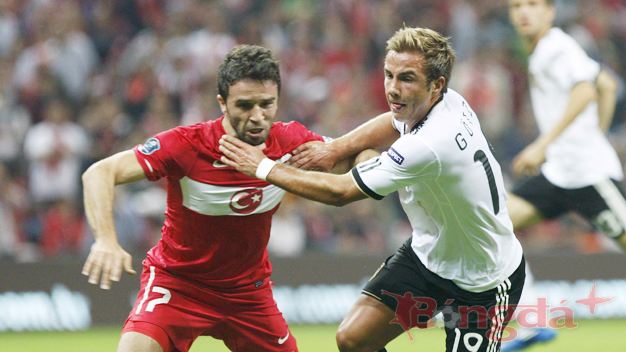 Đội tuyển Đức (áo trắng) đang có phong độ cực tốt