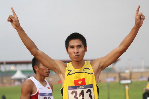 Đào Xuân Cường đoạt HCV nội dung 400m vượt rào nam với thành tích 51" 45