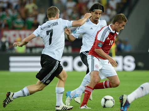 Đội tuyển Đức sẽ gặp nhiều khó khăn trước hàng phòng ngự dày đặc của Hy Lạp