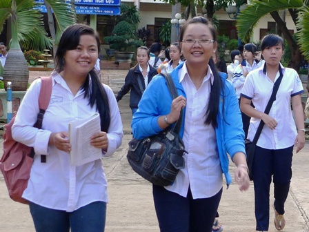 Những gương mặt