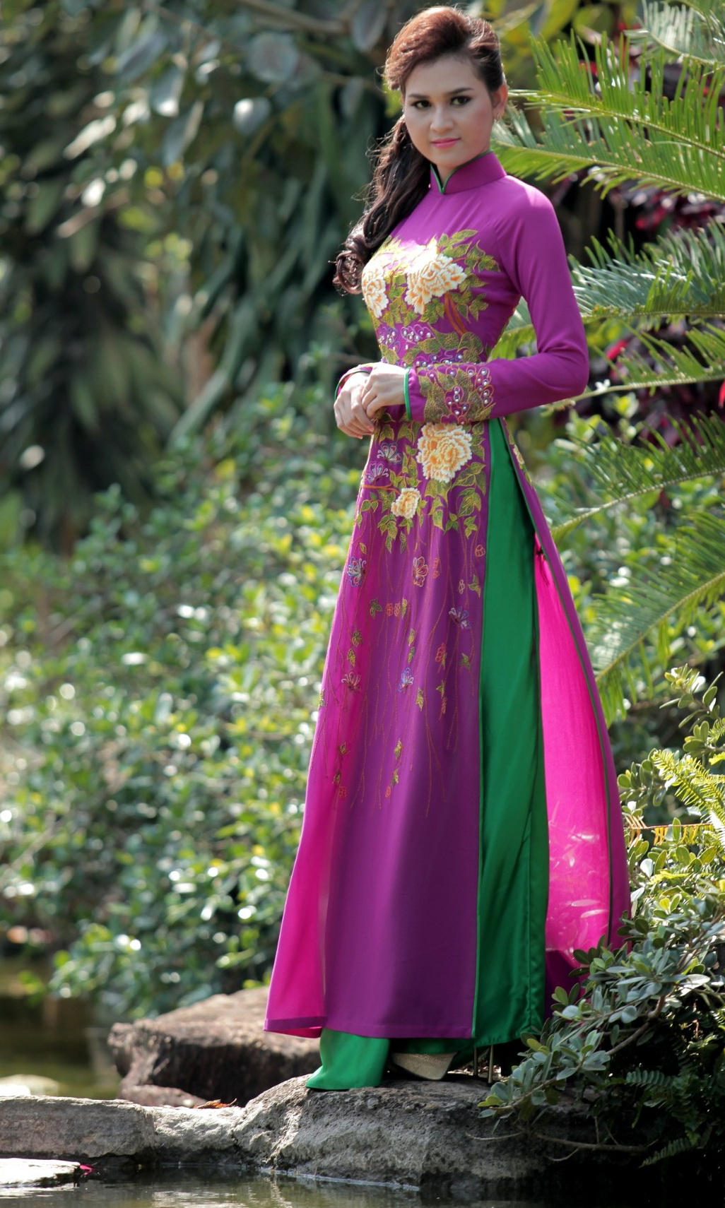 Số báo danh 12: H'pi Niê, sinh năm 1993, đến từ Dak Lak