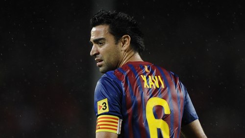 Xavi là cầu thủ mới nhất của Barca dính chấn thương