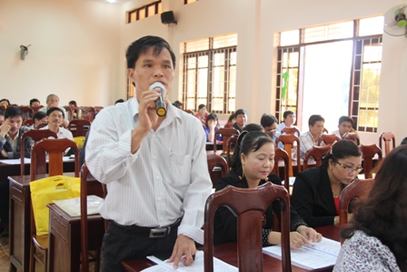 Đại diện Phòng GD-ĐT huyện Krông Pak đề xuất một số biện pháp để thực hiện tốt công tác phối hợp giữa 2 ngành trong thời gian tới