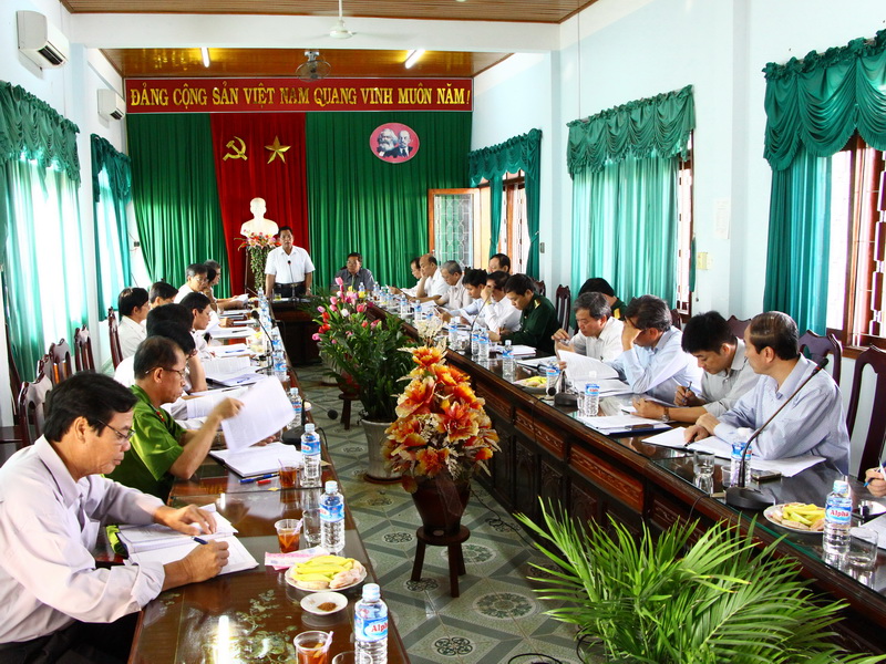 Quang cảnh buổi làm việc