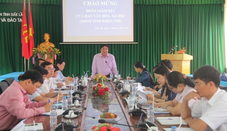 Ban Văn hóa -Xã hội (HĐND tỉnh) giám sát tại Sở GD-ĐT