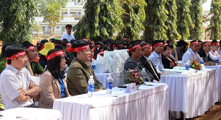 Các đại biểu và tình nguyện viên tham gia Chương trình