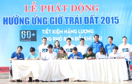 Các đơn vị ký cam kết hưởng ứng Giờ Trái đất