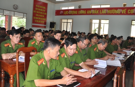 Các đại biểu dự Hội nghị.