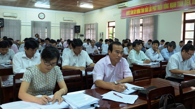 Các đại biểu tham dự hội nghị