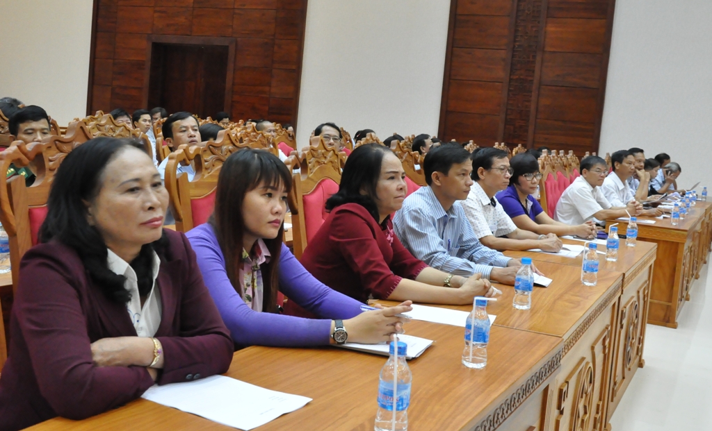 Các đại biểu tham dự hội nghị