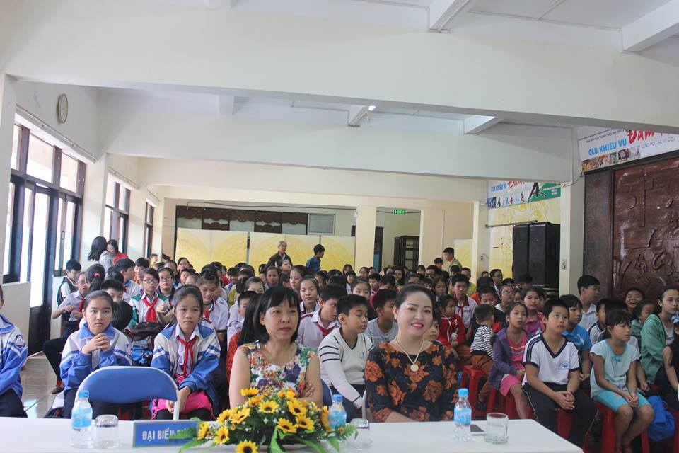 Đại biểu và thiếu nhi tham dự Lễ tổng kết