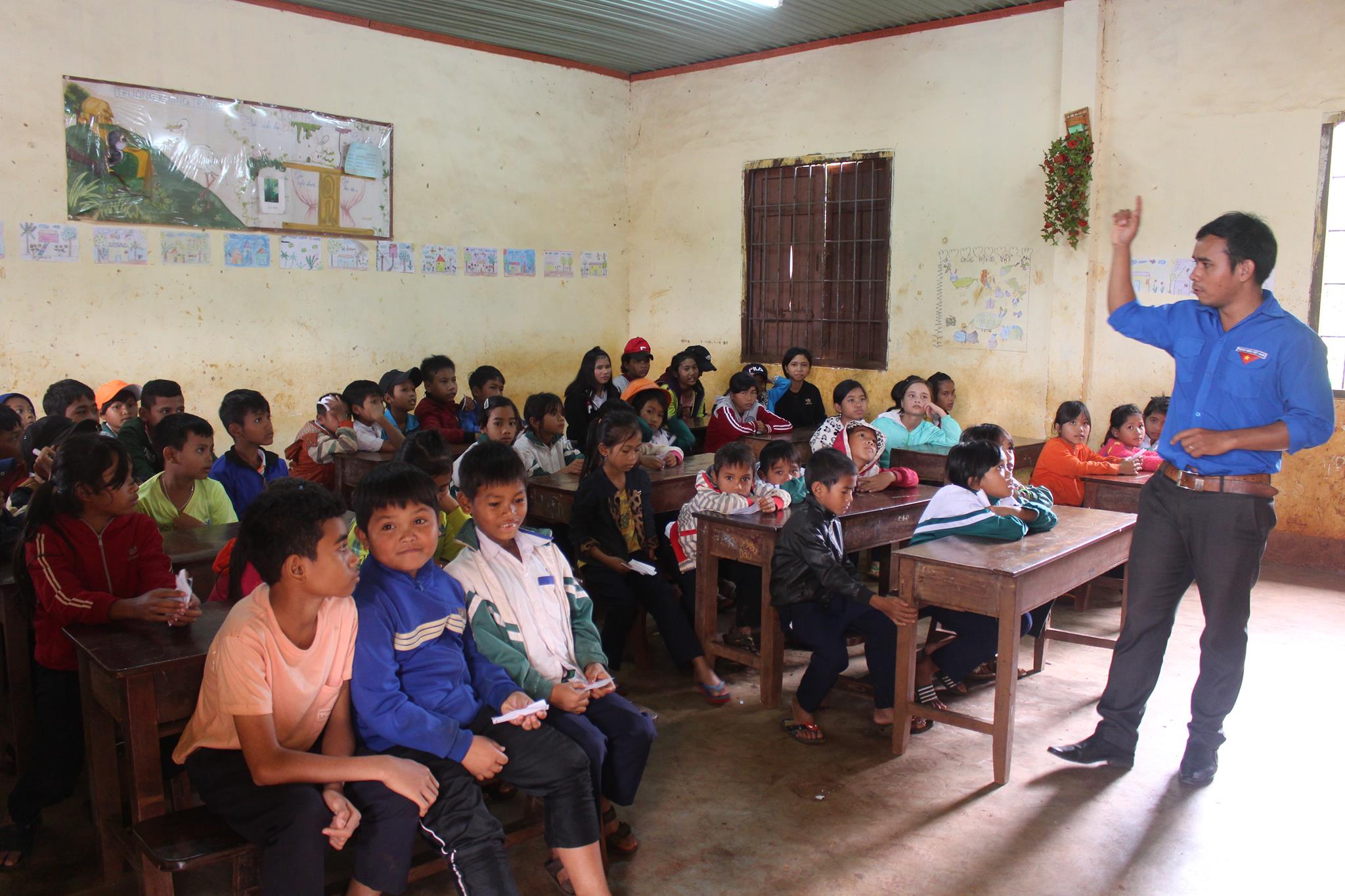 Cùng nói chuyện chuyên đề