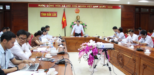 Các đại biểu tham dự cuộc họp