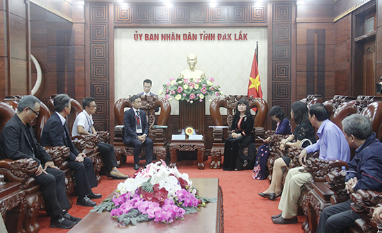 Quang cảnh buổi chào xã giao