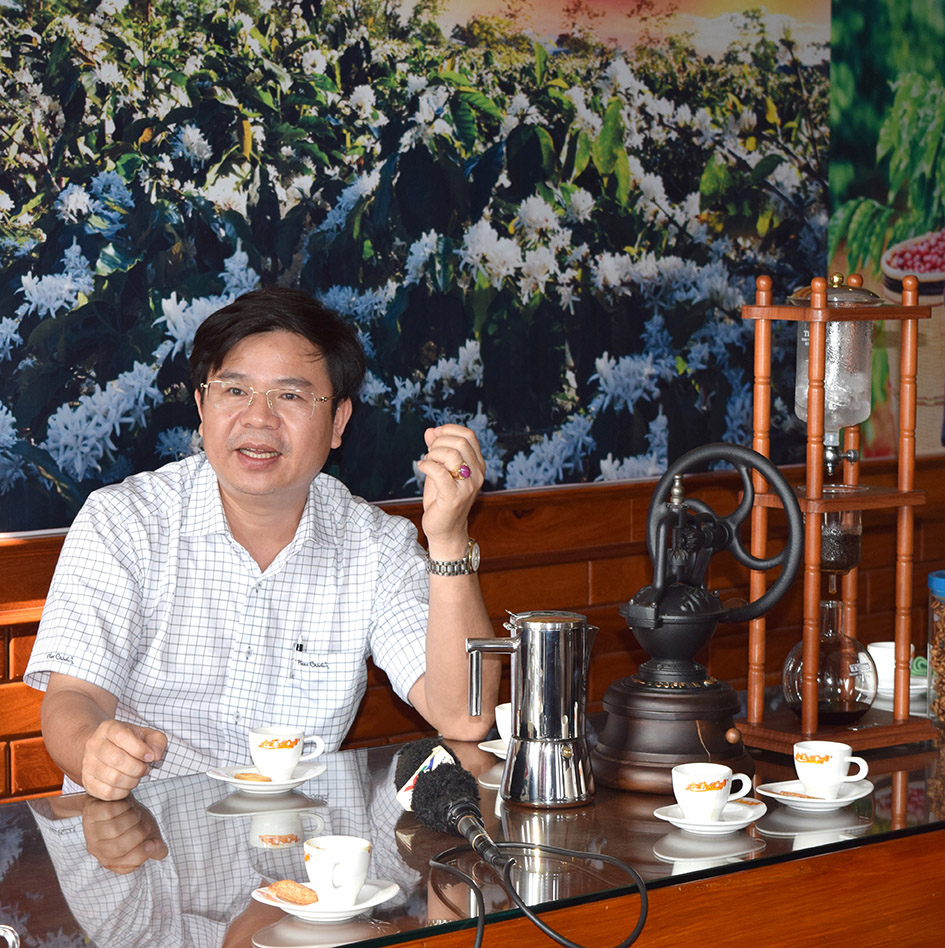 Doanh nhân  Nguyễn Xuân Lợi. 