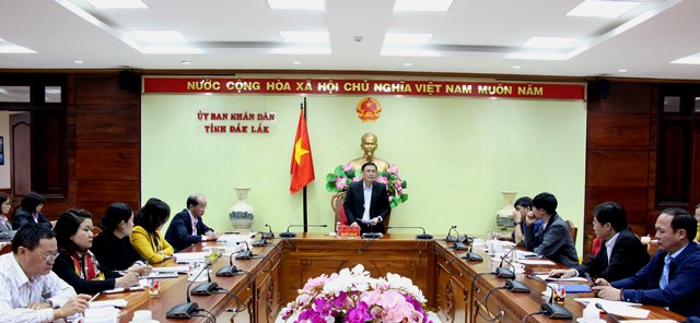 Phó Chủ tịch Thường trực UBND tỉnh Nguyễn Tuấn Hà phát biểu chỉ đạo tại Cuộc họp Tổng kết hoạt động tín dụng chính sách xã hội năm 2020, triển khai phương hướng năm 2021 của Ngân hàng Chính sách Xã hội tỉnh